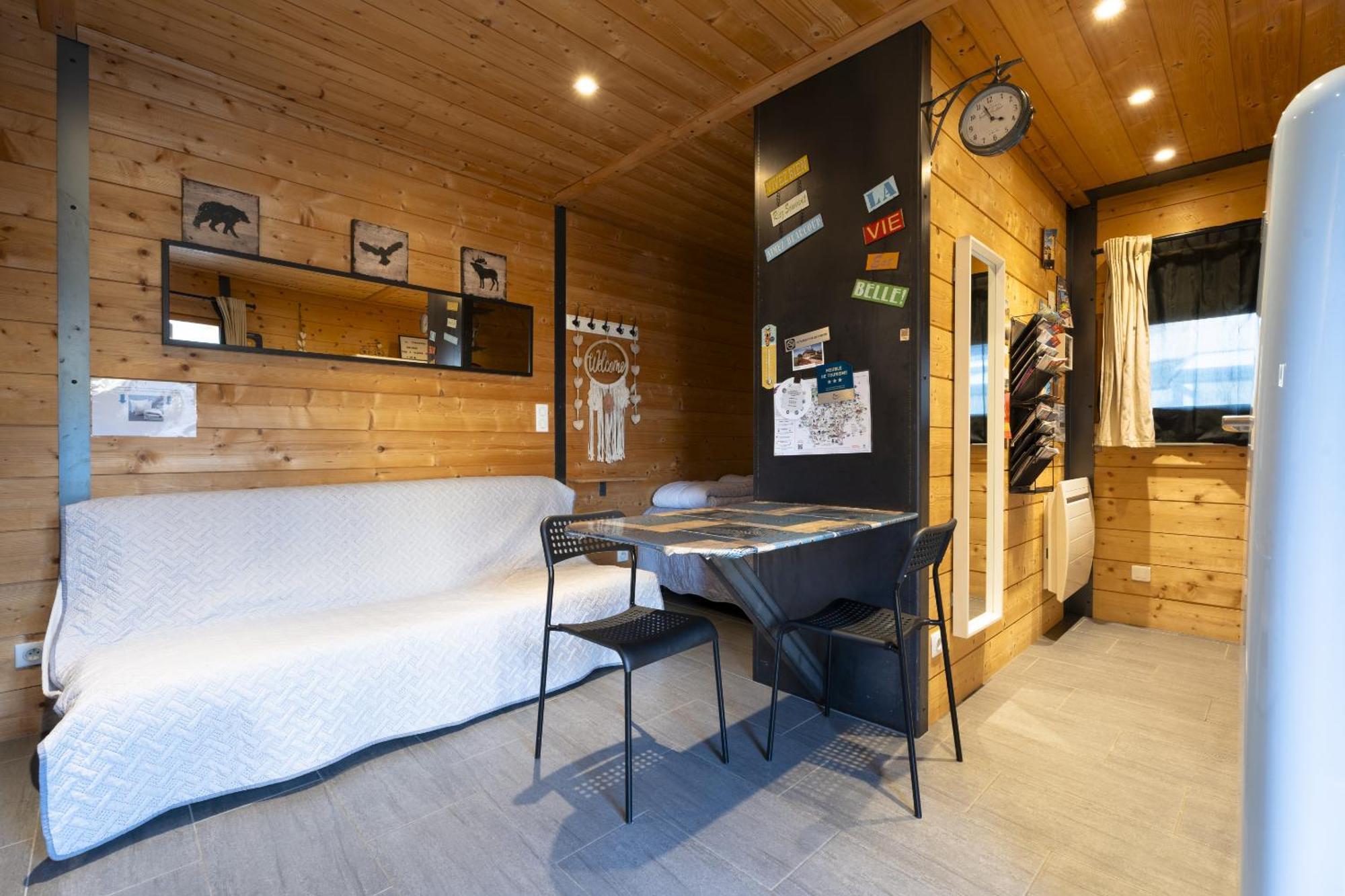 Studio Du Moulin Saint-Laurent-d'Andenay Exterior foto